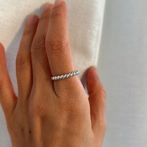 Mejuri Silver Spheres Ring Size 5